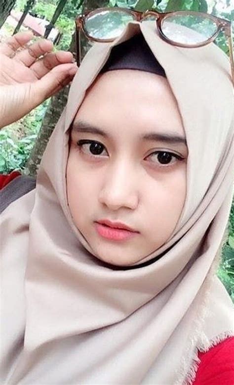 jilbab ngentot|jilbab ngentot Search